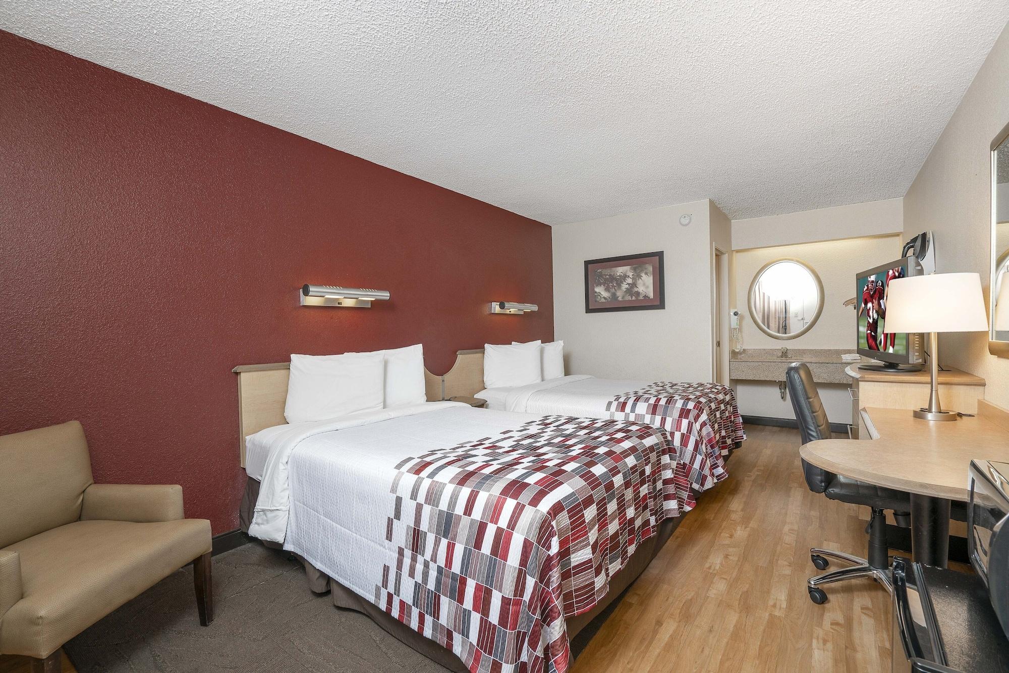 Red Roof Inn Cleveland - Mentor/ Willoughby Exterior photo