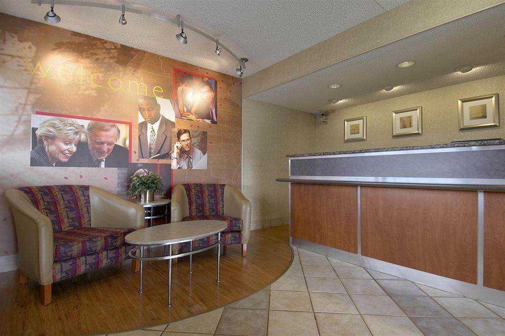 Red Roof Inn Cleveland - Mentor/ Willoughby Exterior photo