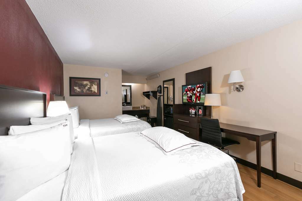 Red Roof Inn Cleveland - Mentor/ Willoughby Room photo